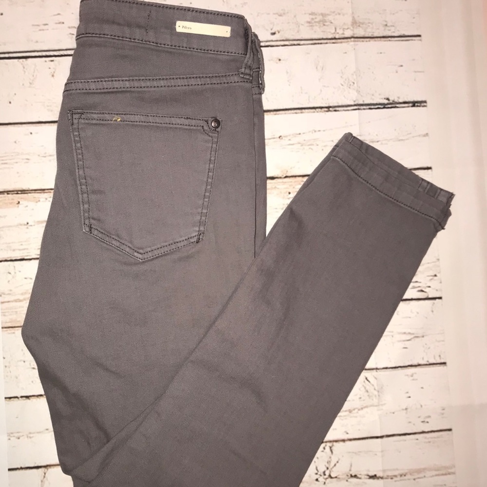 Anthropologie Pilcro Grey Stet Mis-Rise Jeans - Picture 4 of 4